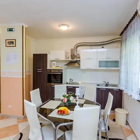 Apartments Nicol Dubrovnik Habitación foto